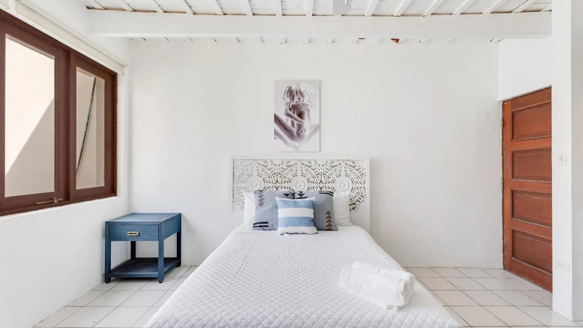 Spacious Colonial Gem With Artistic Flair Old San Juan Holiday home