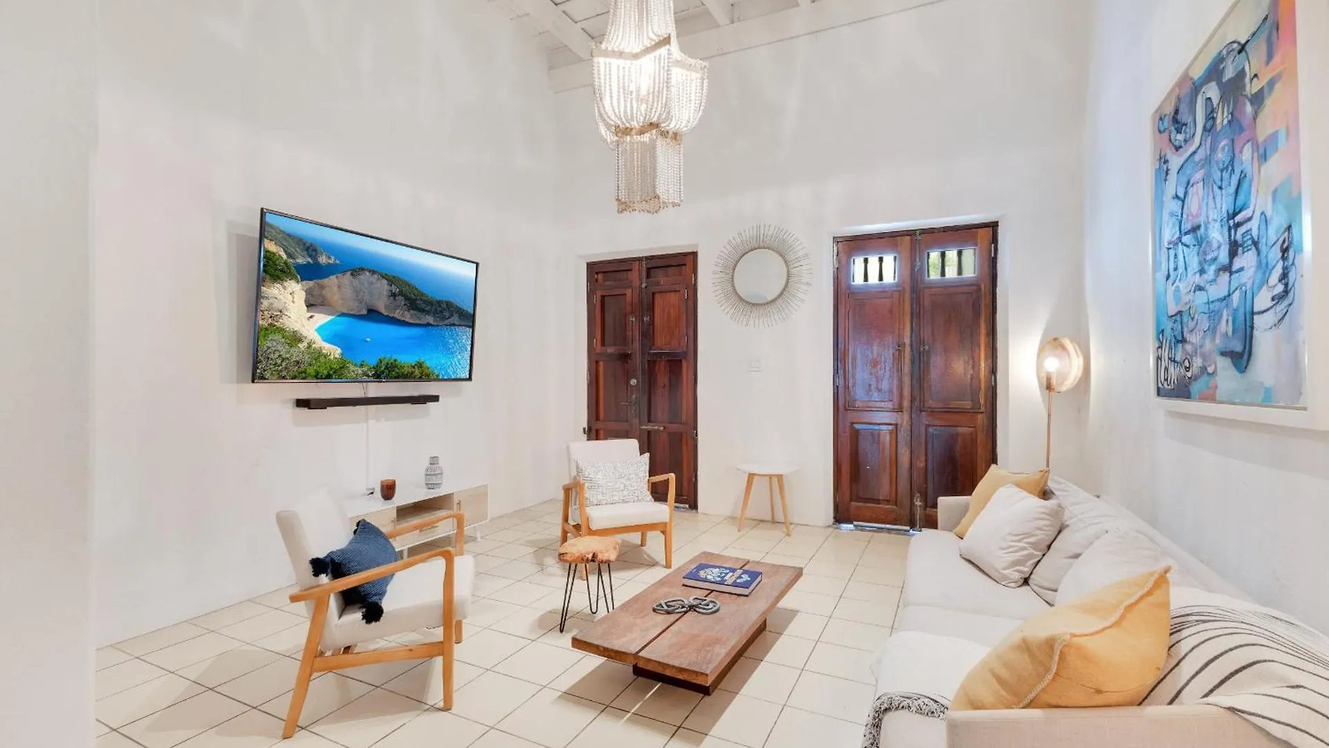 Spacious Colonial Gem With Artistic Flair Old San Juan