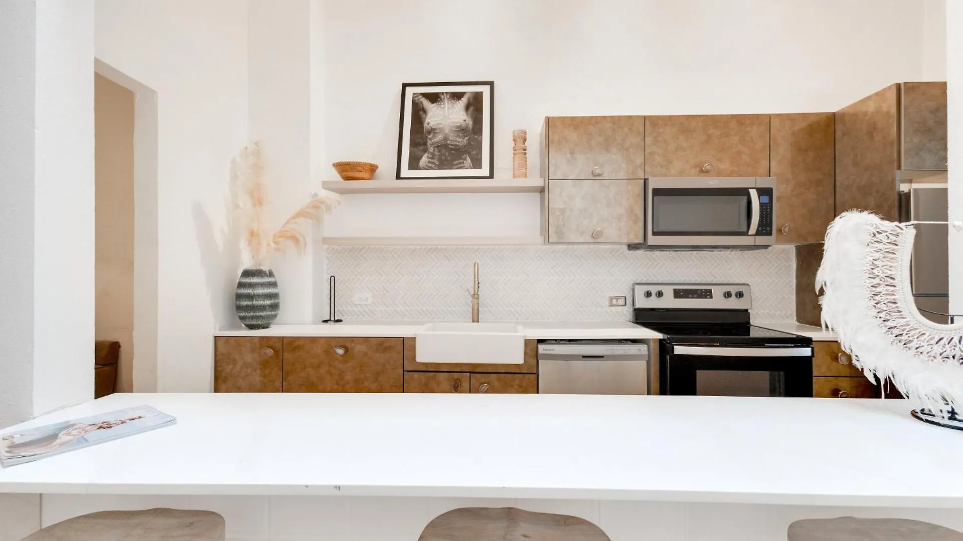 Spacious Colonial Gem With Artistic Flair Old San Juan